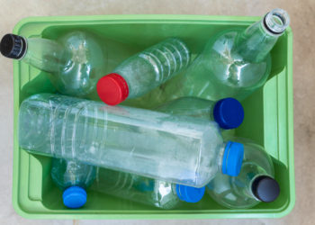 در هر دقیقه ۱ میلیون بطری پلاستیکی دور ریخته می‌شود.؛ گسترش صنعت بطری نوشیدنی چندین بار مصرف یک راهکار موثر