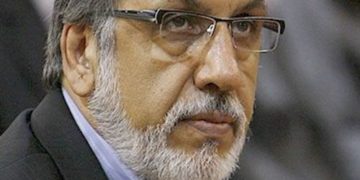 خبر بازگرداندن خاوری به ایران نادرست است