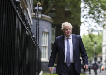 <strong>نخستوزیر بریتانیا استعفا میدهد؛ فرآیند تعیین رهبر جدید حزب محافظهکار آغاز شده است</strong><strong></strong> 6 نخستوزیر بریتانیا استعفا میدهد؛ فرآیند تعیین رهبر جدید حزب محافظهکار آغاز شده است