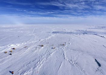 دبیرکل ناتو درباره افزایش تمایل چین و روسیه به منطقه قطبی هشدار داد