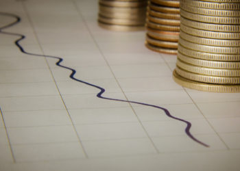 چانی‌زنی رهبران اتحادیه‌های کارگری با مقام‌های مالی کانادا؛ رابطه‌ پیچیده چشم‌انداز تورم و افزایش دستمزدها