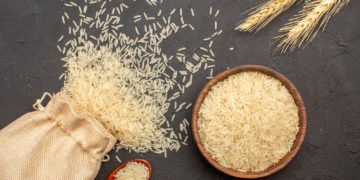 شرکت‌های بزرگ دادوستد غلات پول پارو می‌کنند؛ تعیین مالیات بر ثروت‌های بادآورده گرسنگان را نجات می‌دهد
