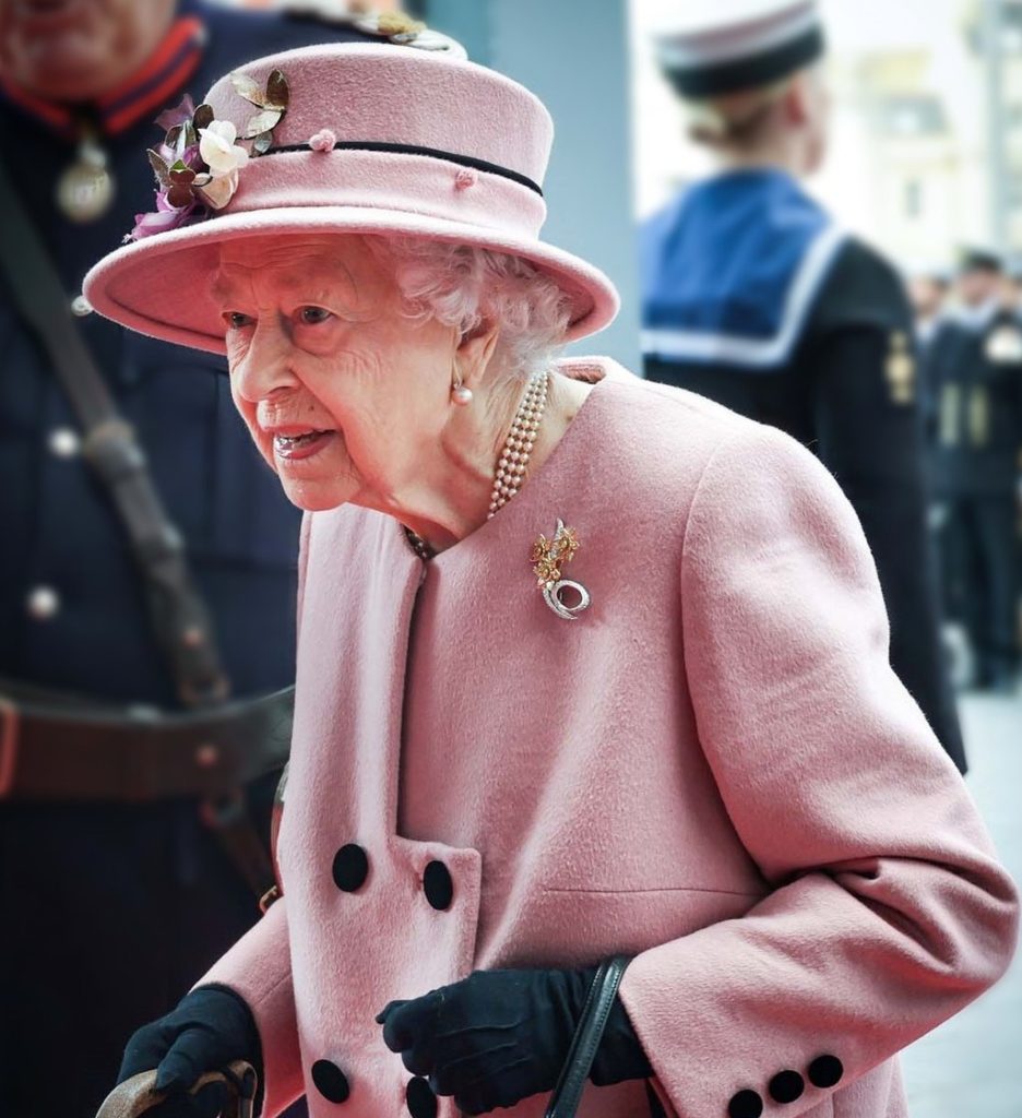 Elizabeth II opens Welsh Parliament in 2021 II