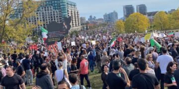 جانباختن مهسا امینی باردیگر اعتراض‌ها در کانادا و بسیاری از کشورهای جهان را برانگیخت