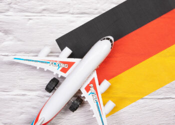 آلمان در هنگامه اعتراض‌ها بازگرداندن پناهجویان ایرانی را متوقف کرد