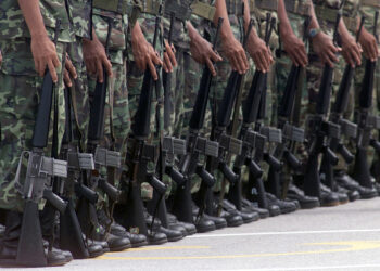 آیا ایران در خطر جدی حمله نظامی خارجی قرار دارد؟