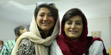 جایزه بین‌المللی آزادی رسانه‌های “روزنامه‌نگاران کانادایی” به نیلوفر حامدی و الهه محمدی اهدا شد