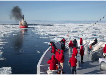ارتش کانادا نظارت چین بر آب‌های قطب شمال را ردیابی و متوقف کرده است