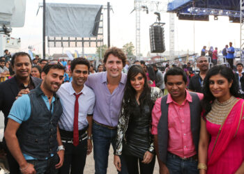 9195109327 25c73af1bf k 1