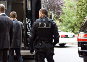 بازرگانان ایرانی‌تبار کانادا به اتهام دورزدن تحریم‌های جمهوری اسلامی تحت تعقیب اف‌بی‌آی قرار گرفتند