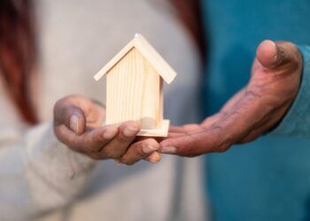 بیش از یک میلیون مستاجر برای دریافت مزایای مسکن کانادا درخواست نداده‌اند