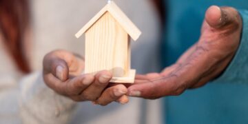 بیش از یک میلیون مستاجر برای دریافت مزایای مسکن کانادا درخواست نداده‌اند