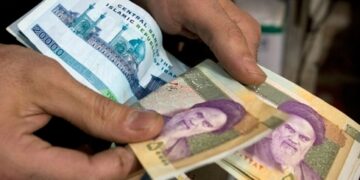 ارزش پول ایران به پایین‌ترین حد خود رسید
