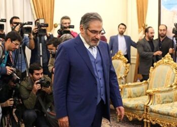 دبیر شورای عالی امنیت جمهوری اسلامی به امارات سفر می‌کند