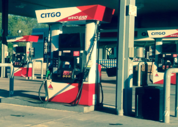 از ابتدای آوریل دستمزد پایه فدرال و قیمت بنزین افزایش می‌یابد