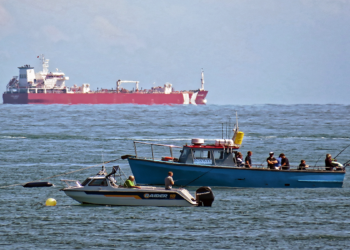 پناه‌جویان غیرقانونی در راه کانادا گرفتار کشتی در حال غرق‌شدن شدند