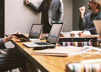 تولید شغل مارچ امسال در بازار کار کانادا از انتظارها پیشی گرفت