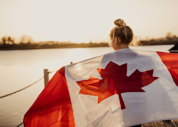 اعتصاب کارمندان دولت فدرال کانادا بر صدور و تمدید گذرنامه تاثیر منفی گذاشت