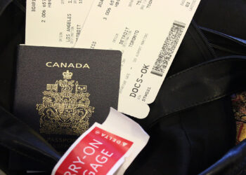 زمان «بسیار پر استرس» برای کانادایی‌های منتظر دریافت پاسپورت فرا رسیده است