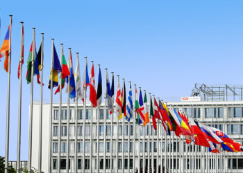 ایران وایر: احتمال فعال کردن مکانیزم بازگشت سریع از سوی دولت‌های اروپایی بالا گرفت