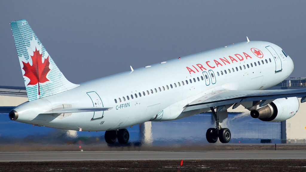 Air Canada Airbus A320 200