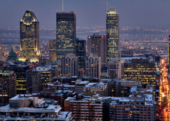 مونترال به‌خاطر دود ناشی از‌ آتش‌سوزی در وضعیت بدترین کیفیت هوا در جهان قرار گرفت