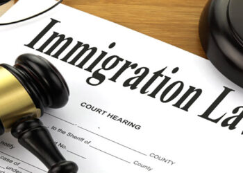 دولت‌های استانی برای ایجاد تغییر در قانون بازداشت مهاجران به دولت فدرال هشدار دادند