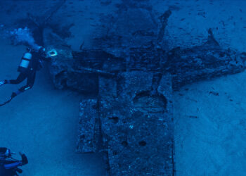 گارد ساحلی ایالات‌متحده: زیردریایی تایتان منفجر و سرنشینانش کشته شدند