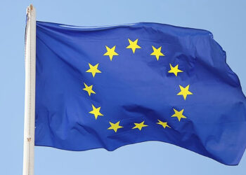 اتحادیه اروپا ۶ ایرانی مرتبط با تولید پهپاد توسط جمهوری اسلامی را تحریم کرد