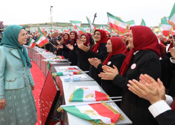 سخنگوی وزارت امور خارجه کانادا: ما سازمان مجاهدین خلق را تایید نمی‌کنیم