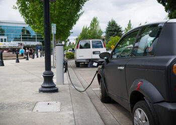 عملکرد نه‌چندان رضایت‌بخش کانادا در زمینه ساخت ایستگاه‌های شارژ سریع وسایل نقلیه برقی