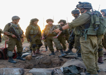 ارتش اسراییل به فلسطینیان برای خروج سریع از غزه هشدار داد