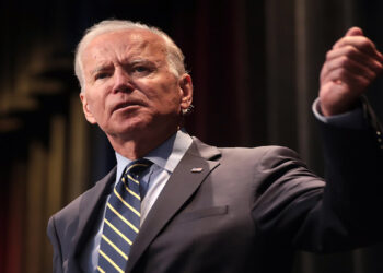 بایدن جا پای ترامپ گذاشت: ساخت دیوار مرزی ایالات‌متحده و مکزیک ادامه می‌یابد