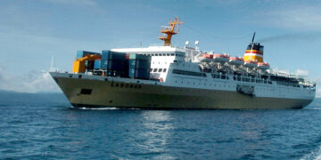 یک مقام آمریکایی می‌گوید کشتی متعلق به اسرائیل هدف حمله ایران قرار گرفت