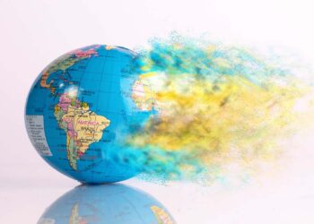 نیمی از کانادایی‌ها باور دارند که مالیات کربن در مبارزه با تغییرات آب‌‌وهوایی بی‌اثر است