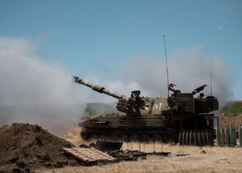 بمباران گسترده مرکز غزه توسط نیروهای اسرائیلی