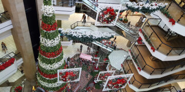 کاهش فروش در کانادا و رفتار مقتصادانه شهروندان