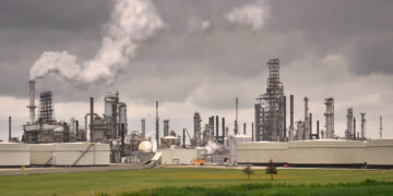 شرکت‌های نفتی کانادا با زیان‌هایی مواجه هستند