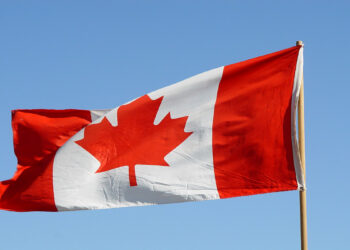 بهره‌وری نیروی کار کانادا رو به کاهش بوده است