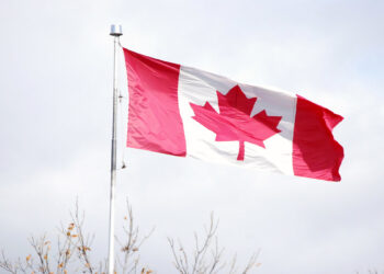 اکثر کانادایی‌ها برای جلوگیری از پیروزی محافظه‌کاران به لیبرال‌ها رای می‌دهند