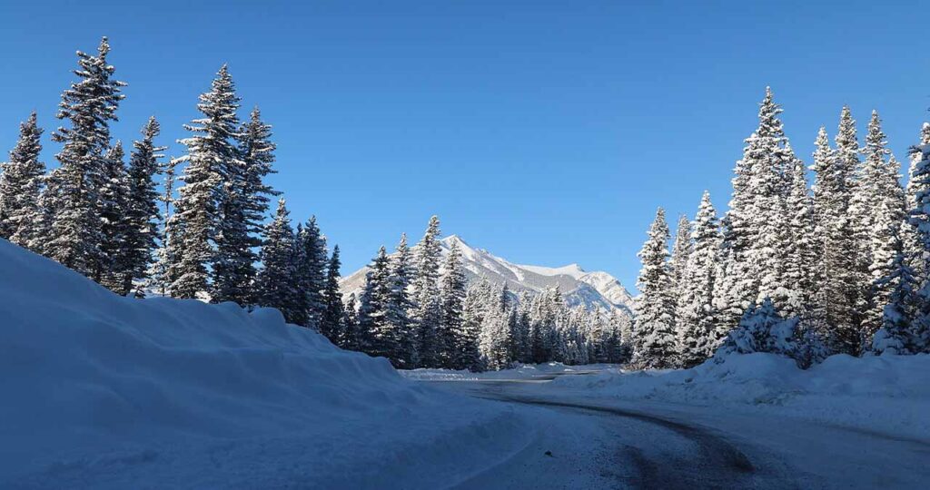 Upper Kananaskis lake Alberta Canad111111111111111