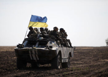 سربازان اوکراین در حال جیره‌بندی مهمات هستند