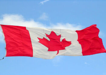 تمدید مجوز مربوط به اقامت اتباع ایرانی کانادا تا سال ٢٠٢٥