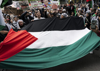 نشانه‌هایی از شکنجه، مثله کردن و اعدام در جنازه‌های کشف‌شده در غزه