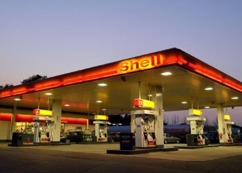 قیمت بنزین در انتاریو به سطحی می‌رسد که از سال 2022 مشاهده نشده است