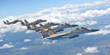 اسرائیل به دلیل احتمال پاسخ نظامی ایران، سیستم دفاع هوایی خود را تقویت می‌کند