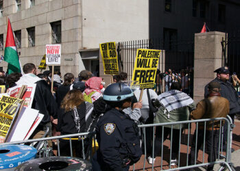 معترضان در دانشگاه مک گیل مصمم به ماندن هستند