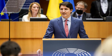 بی‌طرفی ترودو در جنگ غزه و اسرائیل به ضررش تمام شد