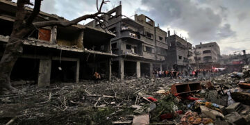 پس از تغییر موضع حماس در مورد آتش‌بس، اسرائیل حملات خود را به رفح افزایش داد