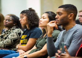 قانونی که تمدید نشد / 20 ساعت کار در هفته برای دانشجویان بین‌المللی کانادا